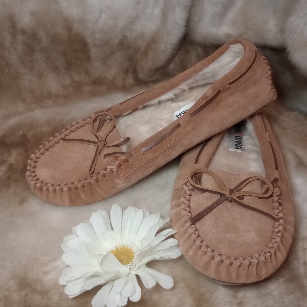 Minnetonka Brown Suede Leather Moccasin Slip On Shoe Sz 8 Faux Fur Slipper NEW